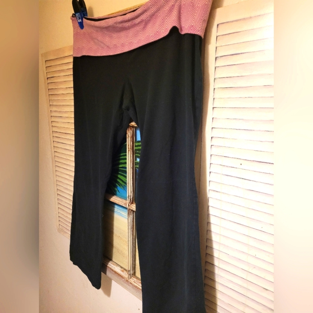 Yoga pants
